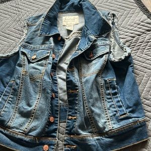 American rag 0x jean vest button up
